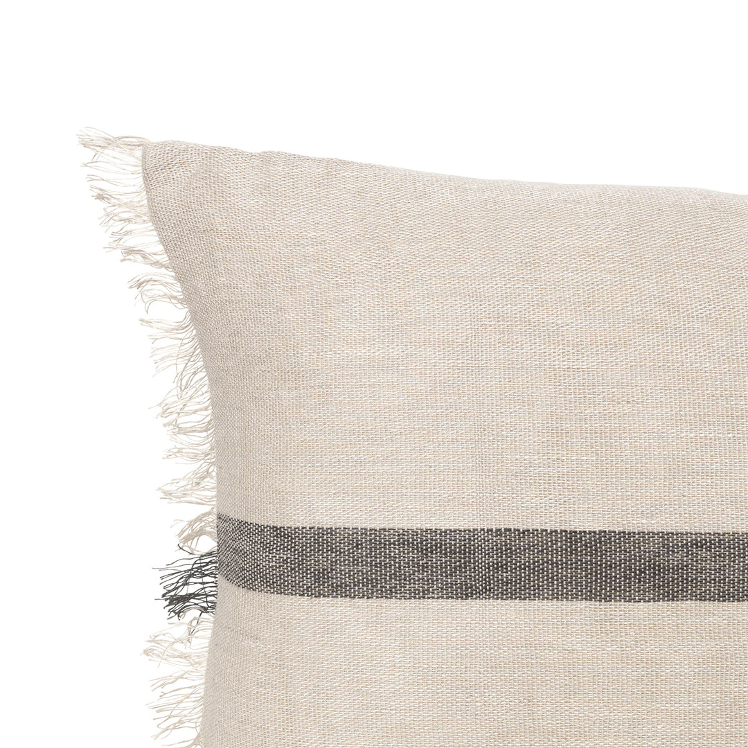 Calm Cushion - Long - Camel / Black