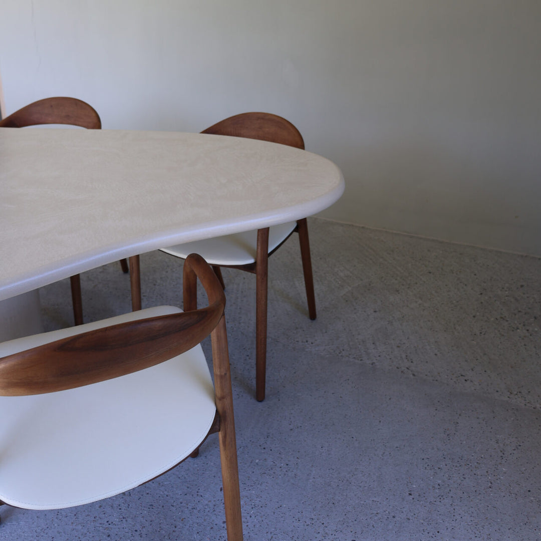 Aimi Dining Table