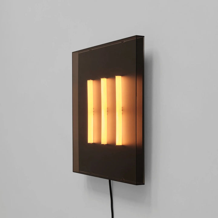 Trois Wall Lamp - Taupe