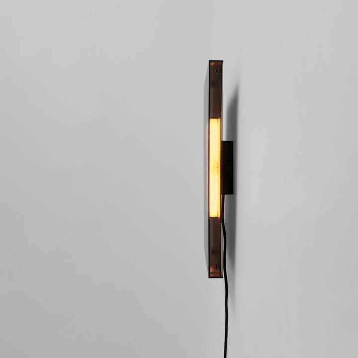 Trois Wall Lamp - Taupe