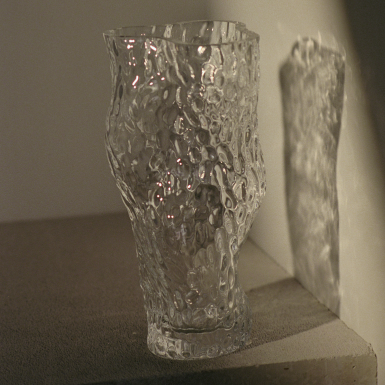 Ostrea Rock Glass Vase